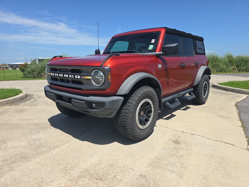 2022 Ford Bronco Base