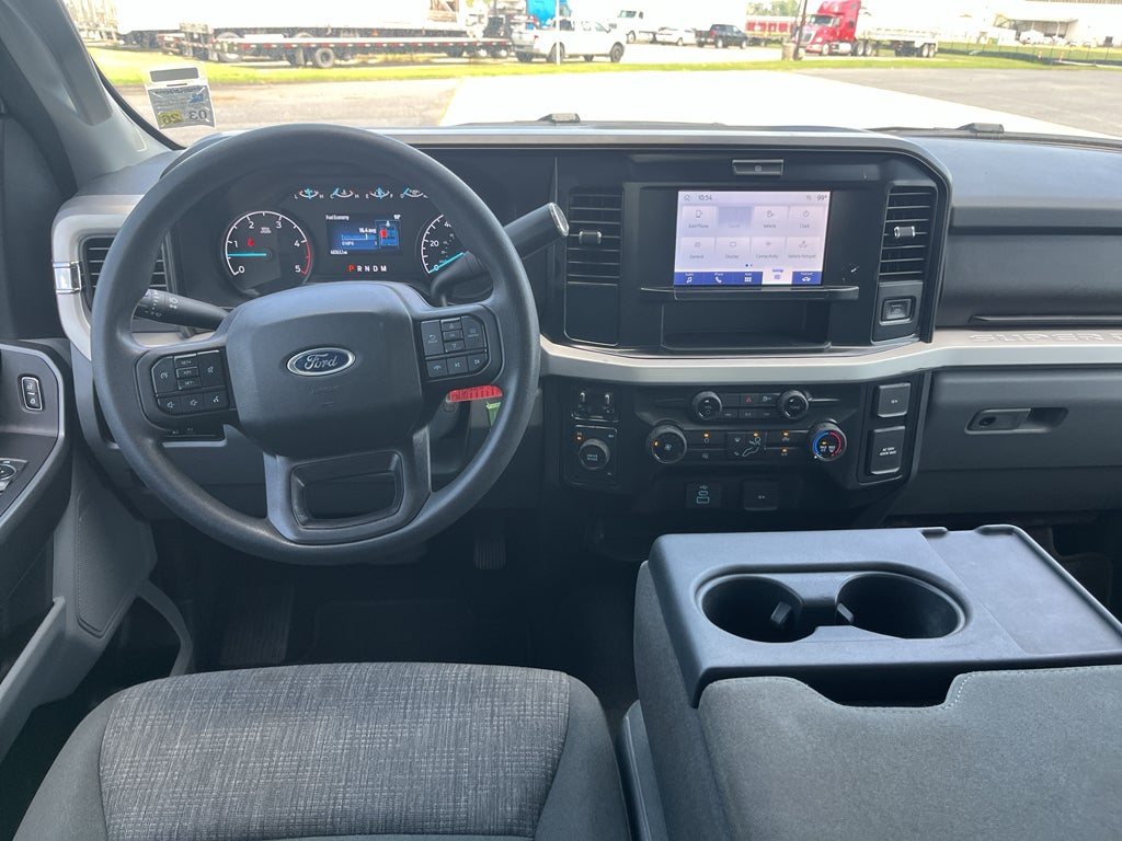 2025 Ford Super Duty F-250 SRW XL