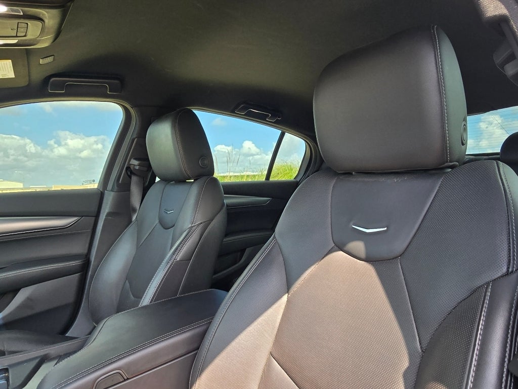 2023 Cadillac CT5 Premium Luxury