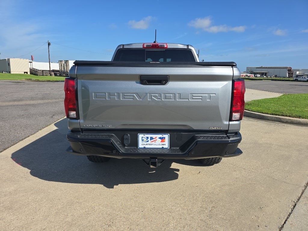 2025 Chevrolet Colorado WT/LT