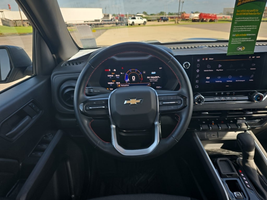 2025 Chevrolet Colorado WT/LT
