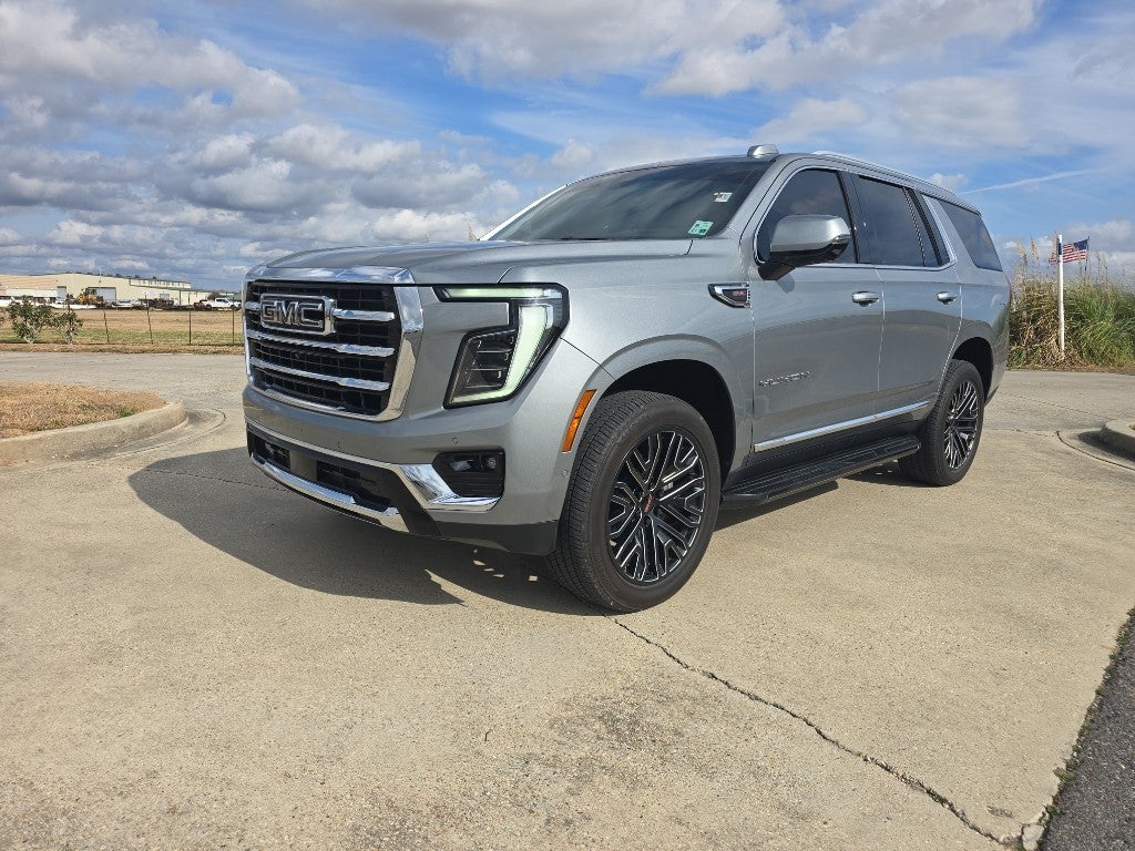 2025 GMC Yukon Elevation