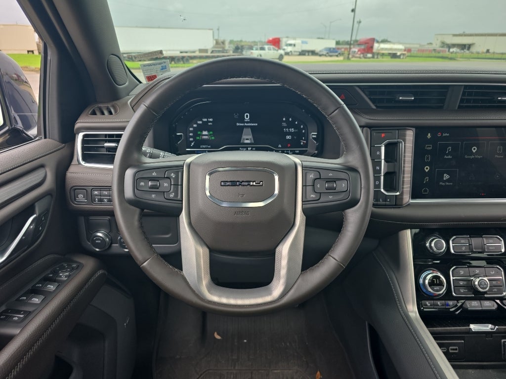 2023 GMC Yukon Denali