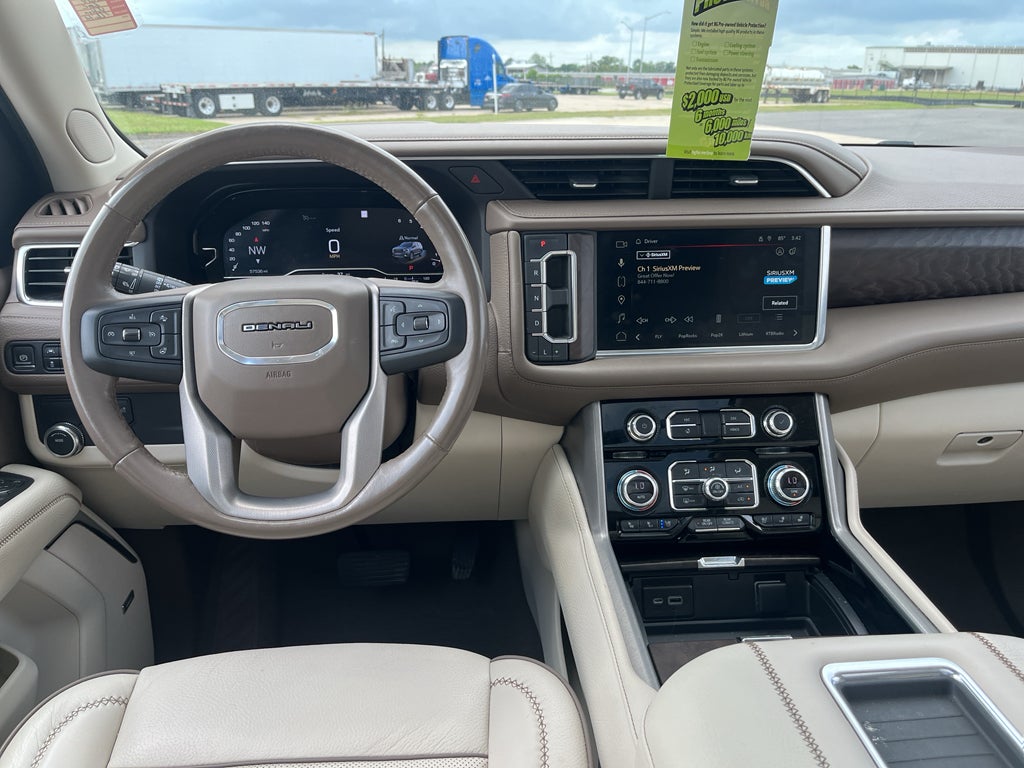 2022 GMC Yukon XL Denali