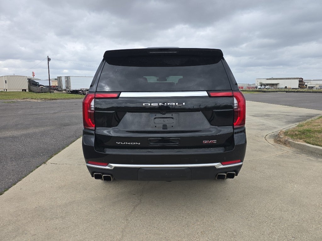 2025 GMC Yukon Denali