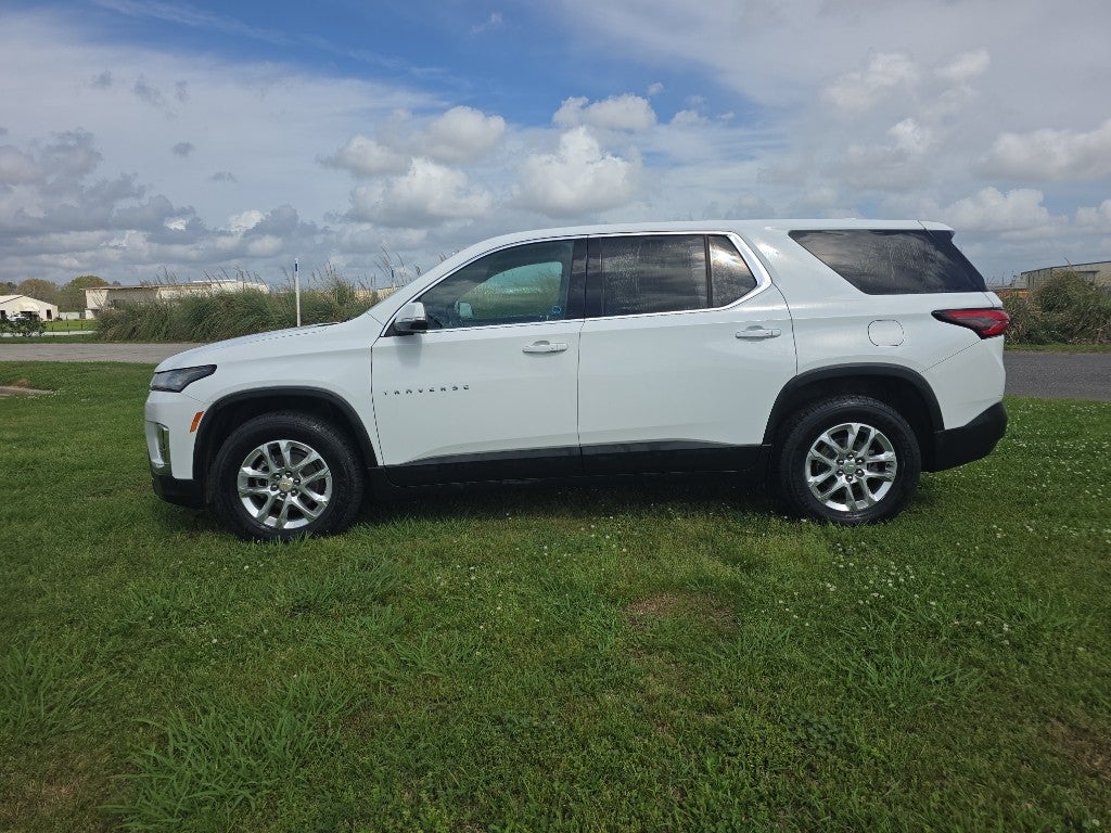 2023 Chevrolet Traverse LS