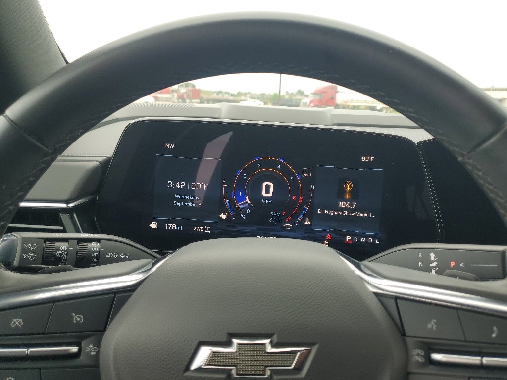 2025 Chevrolet Suburban Z71
