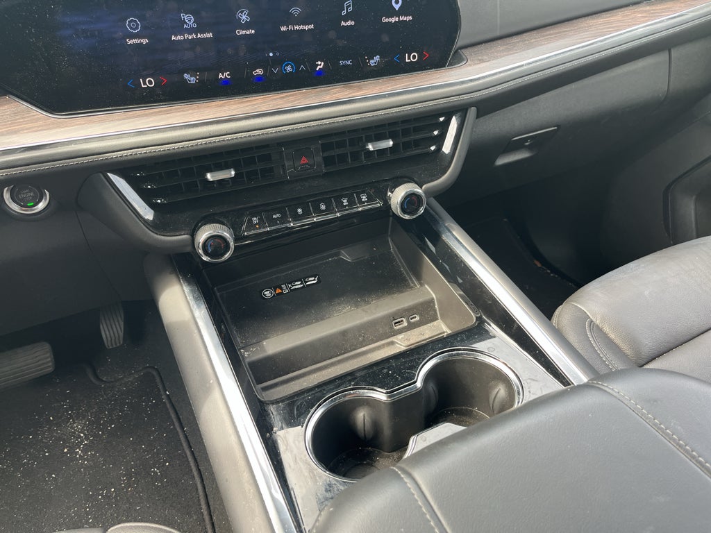 2025 Chevrolet Suburban Z71