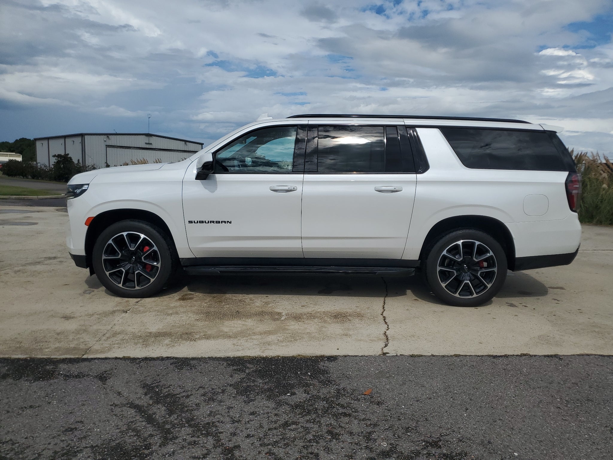 2022 Chevrolet Suburban RST