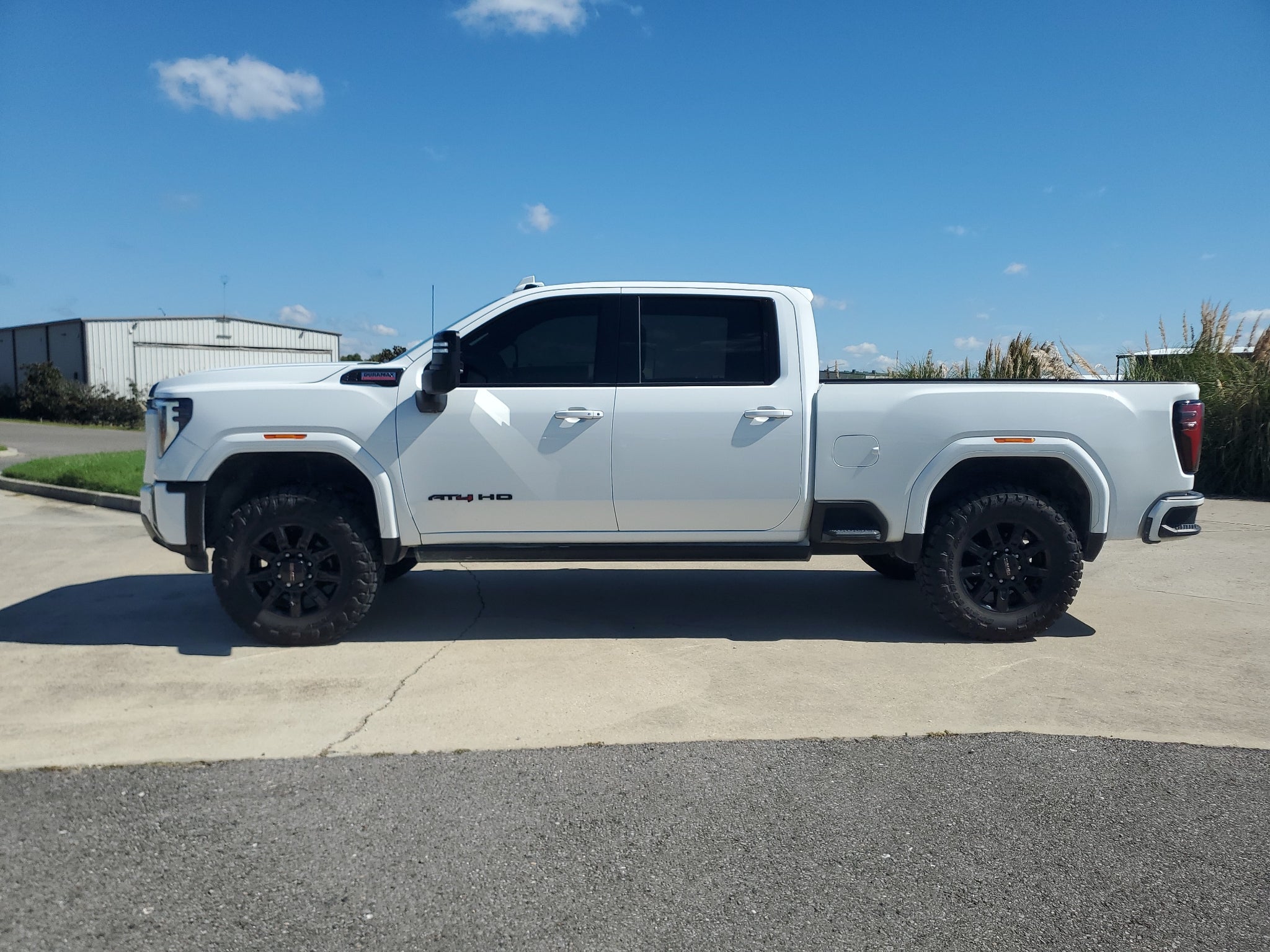 2024 GMC Sierra 2500 HD AT4
