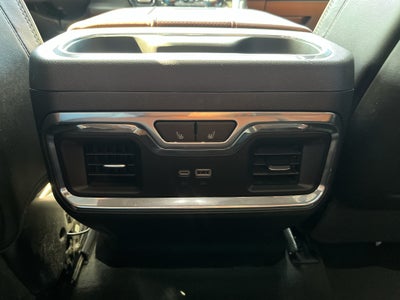 2024 GMC Sierra 3500 HD Denali Ultimate
