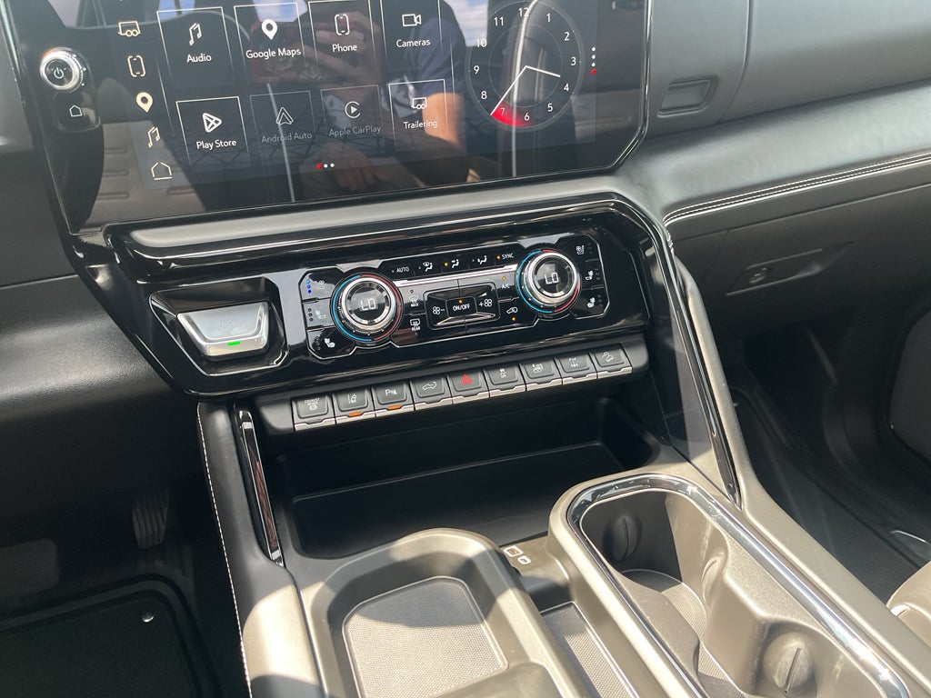 2025 GMC Sierra 2500 HD AT4X