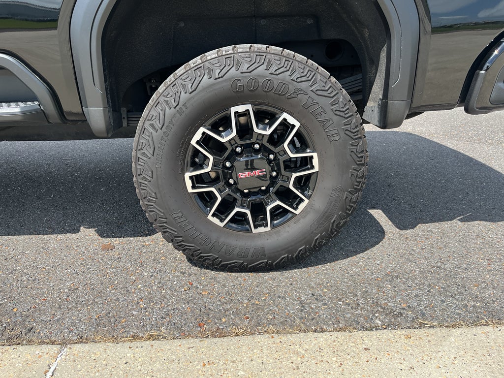 2025 GMC Sierra 2500 HD AT4X