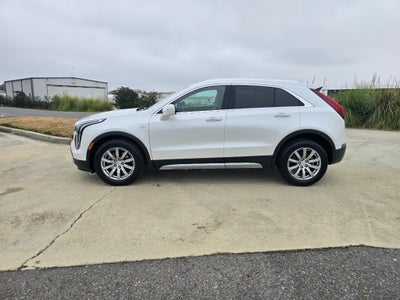 2022 Cadillac XT4 Premium Luxury