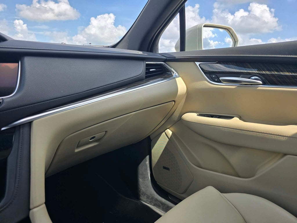 2017 Cadillac XT5 FWD