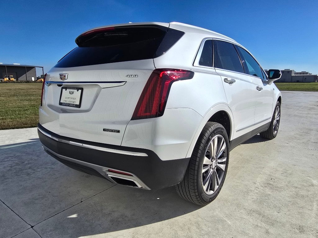 2025 Cadillac XT5 Premium Luxury