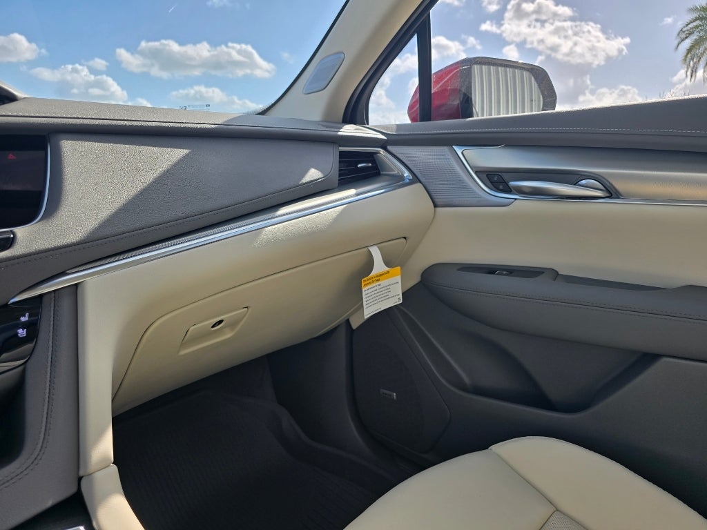 2026 Cadillac XT5 Premium Luxury