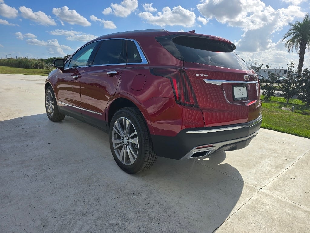 2026 Cadillac XT5 Premium Luxury