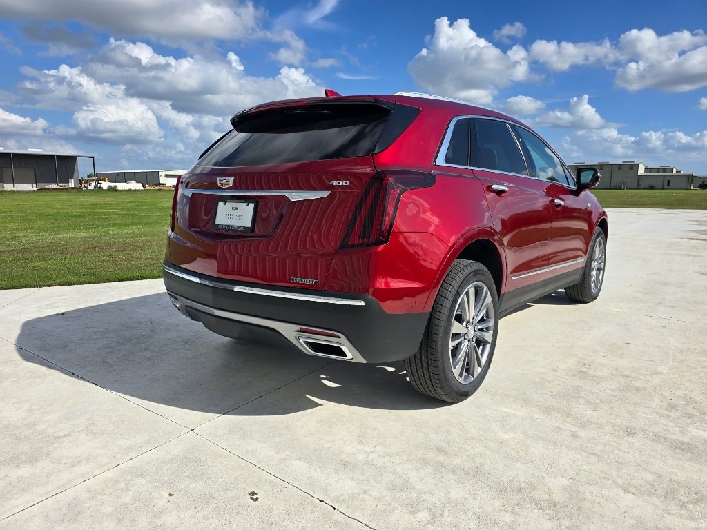 2026 Cadillac XT5 Premium Luxury