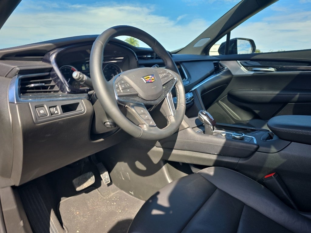 2025 Cadillac XT5 Premium Luxury