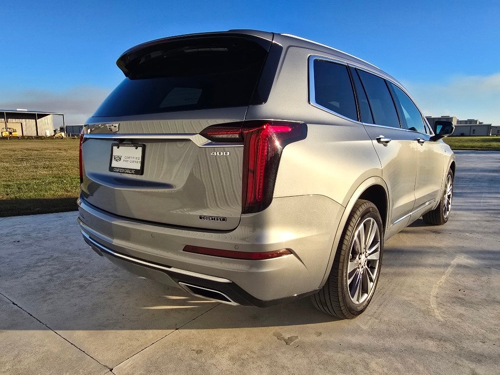 2025 Cadillac XT6 Premium Luxury
