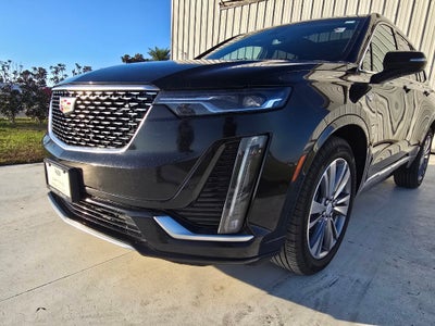 2025 Cadillac XT6 Premium Luxury