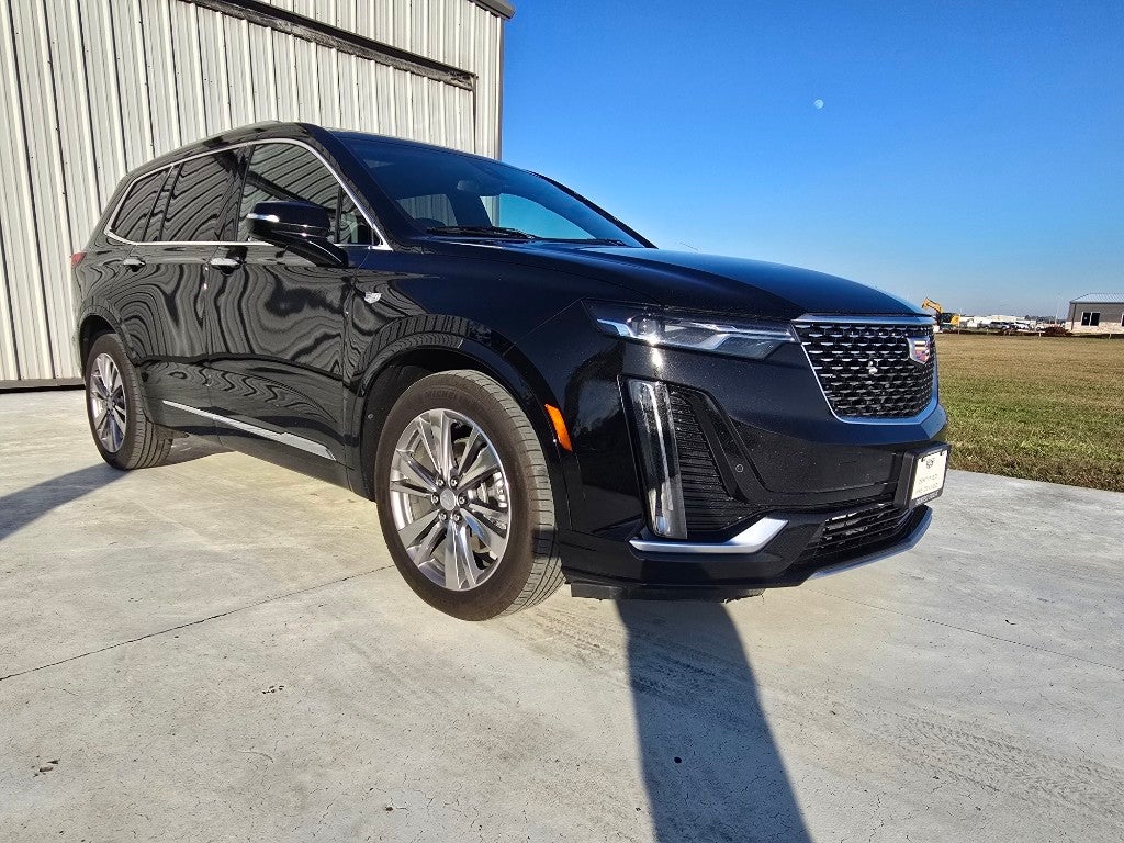 2025 Cadillac XT6 Premium Luxury