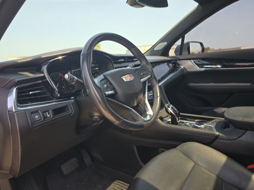 2023 Cadillac XT6 FWD Premium Luxury