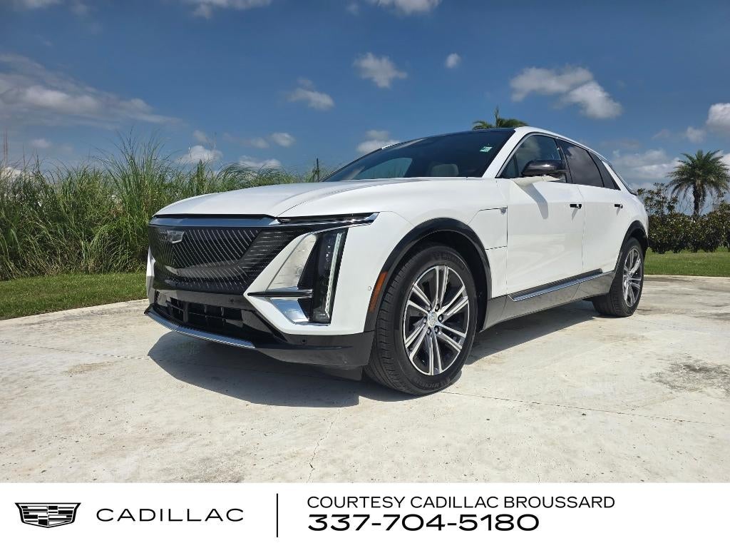 2024 Cadillac Lyriq Luxury 1