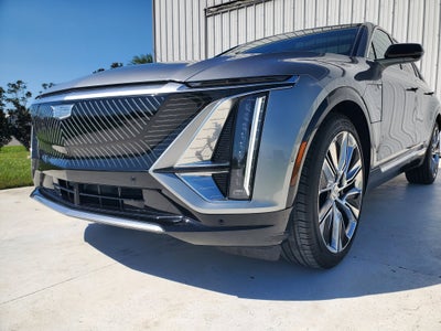 2025 Cadillac LYRIQ Luxury 3