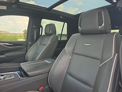 2023 Cadillac Escalade Sport