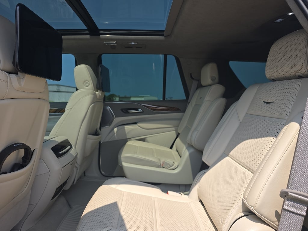 2024 Cadillac Escalade Sport Platinum