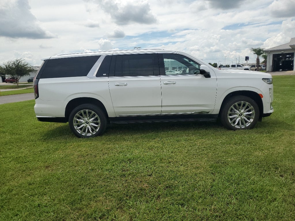 2024 Cadillac Escalade ESV Premium Luxury