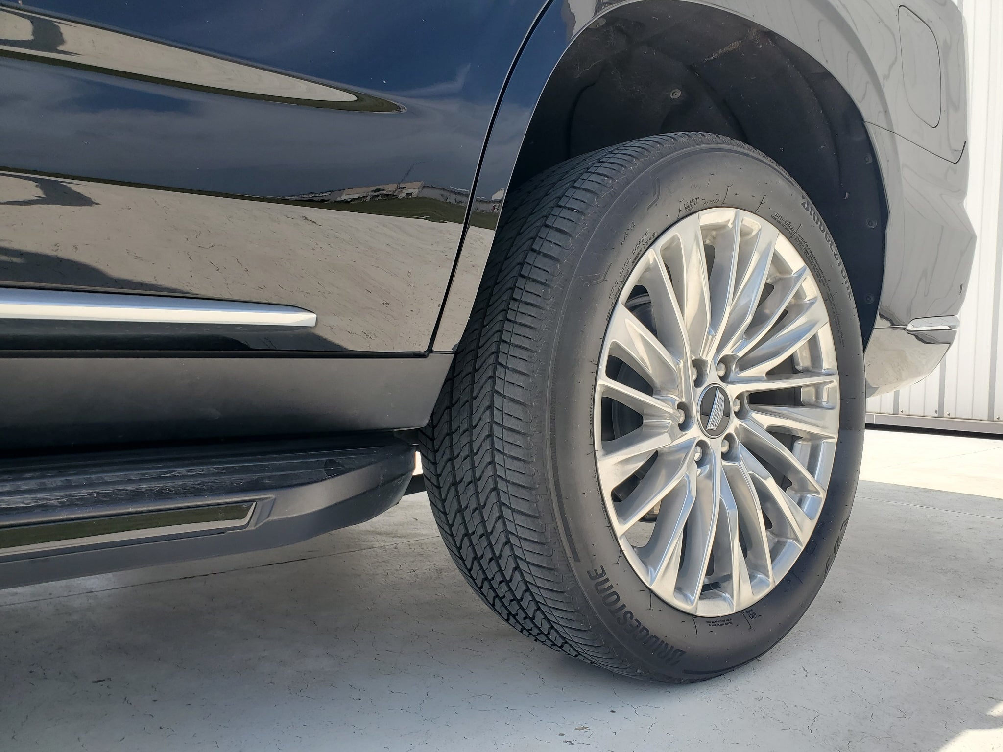 2025 Cadillac Escalade Premium Luxury