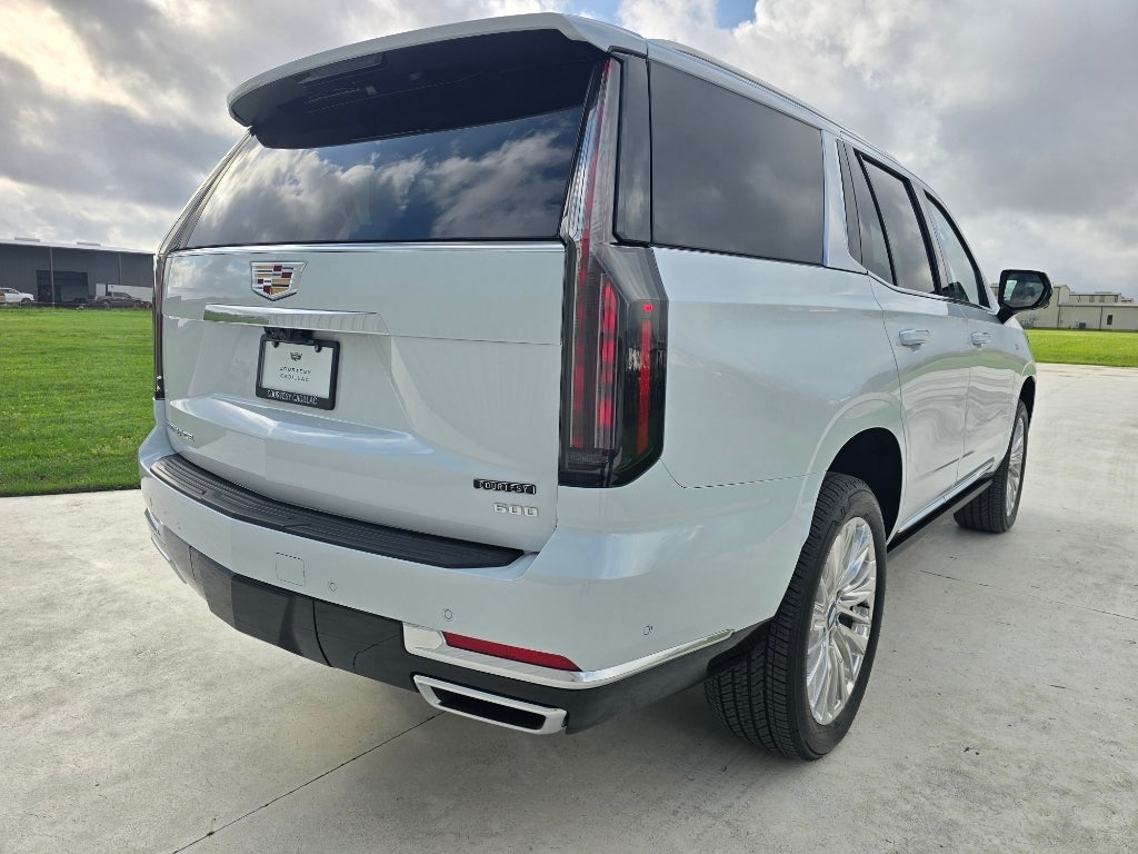 2026 Cadillac Escalade Luxury