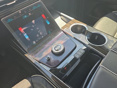 2025 Cadillac Escalade Premium Luxury