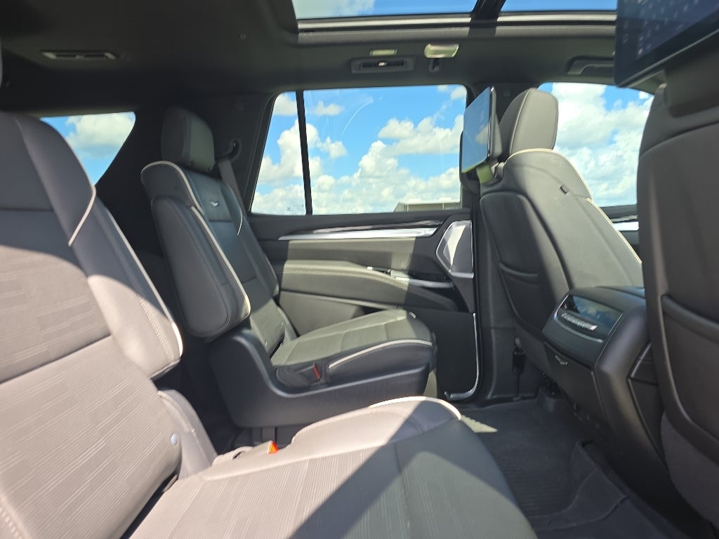 2025 Cadillac Escalade Premium Luxury