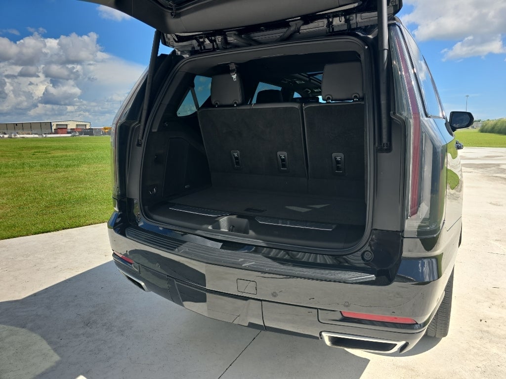 2025 Cadillac Escalade Premium Luxury