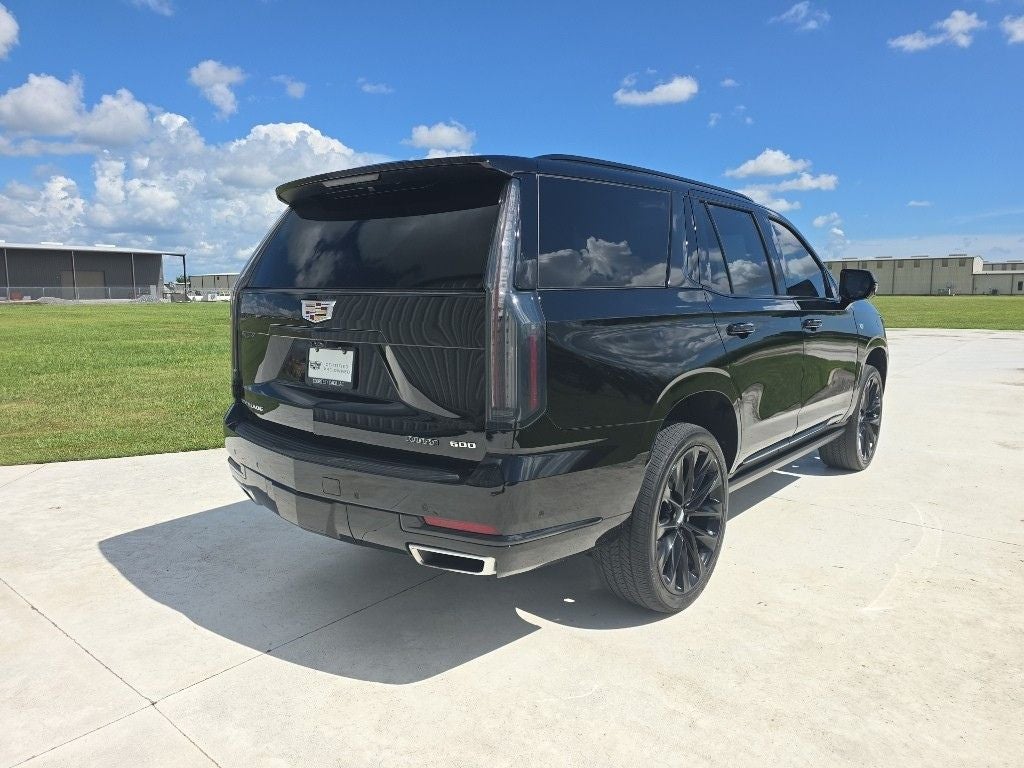 2025 Cadillac Escalade Premium Luxury