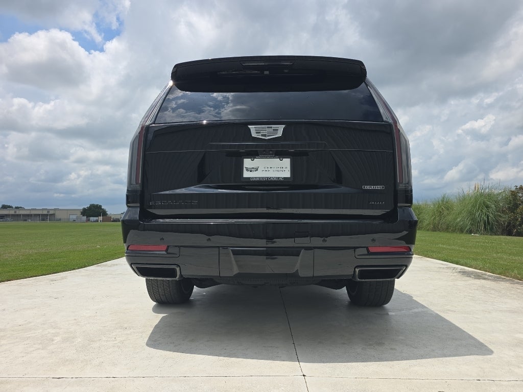 2025 Cadillac Escalade Sport Platinum