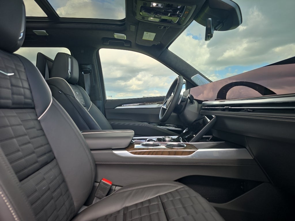 2026 Cadillac Escalade ESV Platinum Sport