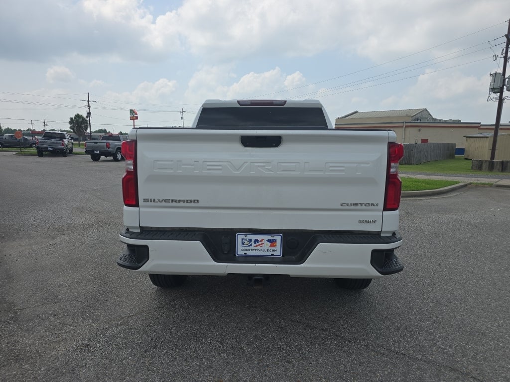 2021 Chevrolet Silverado 1500 Custom