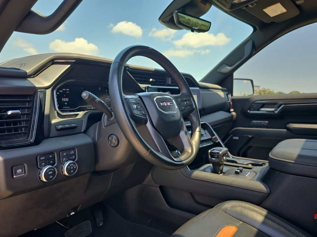 2024 GMC Sierra 1500 AT4