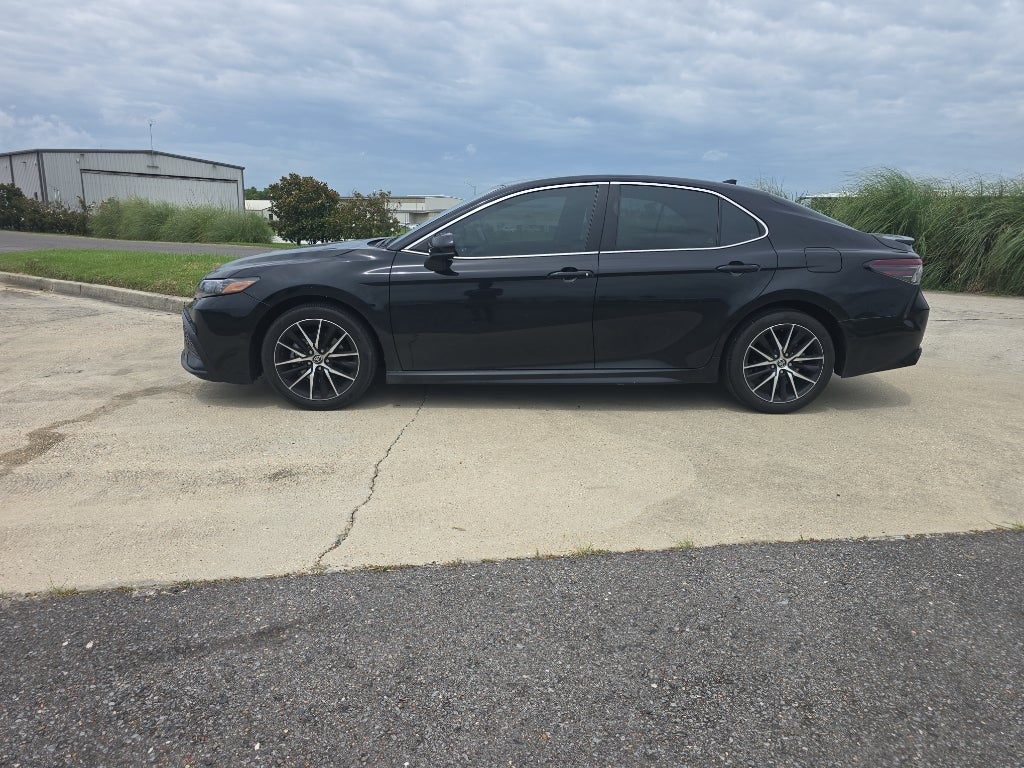 2021 Toyota Camry SE Nightshade