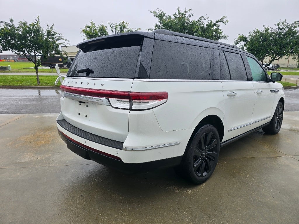 2023 Lincoln Navigator L Black Label