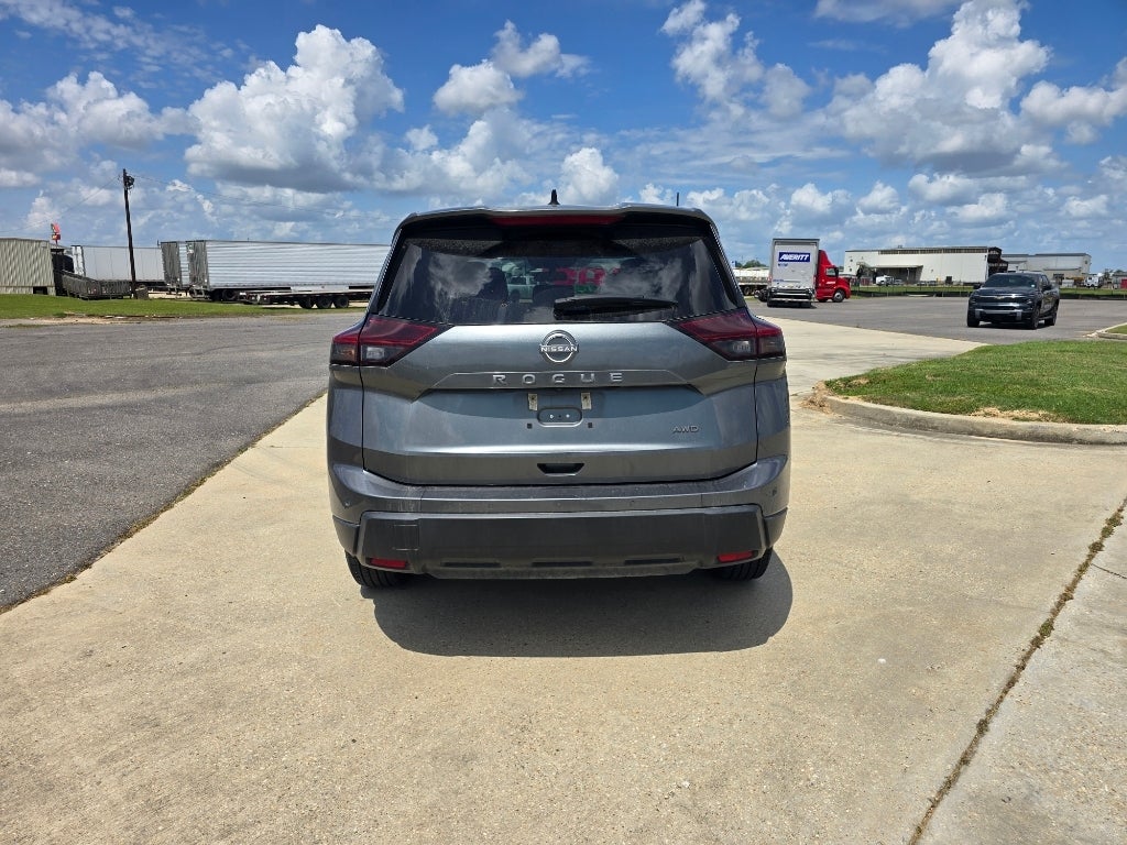 2024 Nissan Rogue S