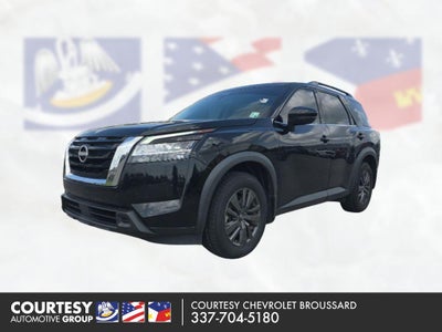 2022 Nissan Pathfinder SV