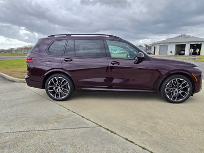 2023 BMW X7 xDrive40i