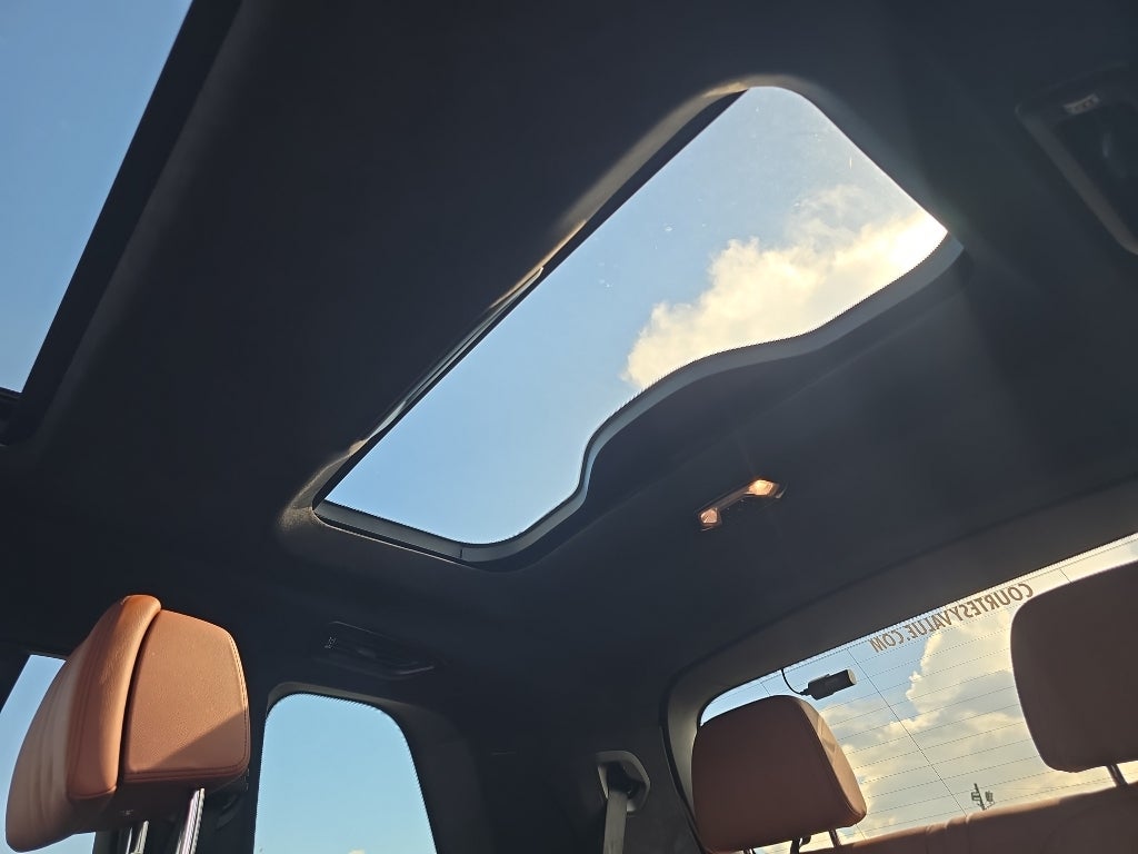 2024 BMW X7 M60i