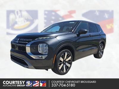 2025 Mitsubishi Outlander SE